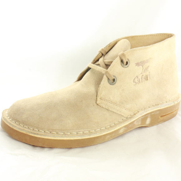 bata chukka boots
